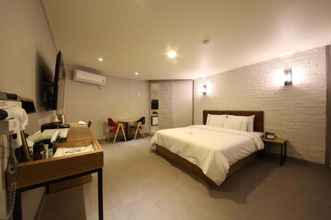 Winner Hotel Jeonju Dış mekan fotoğraf